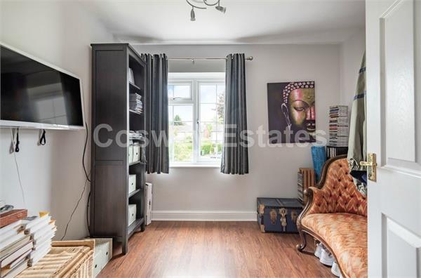 Orchard Close, Radlett